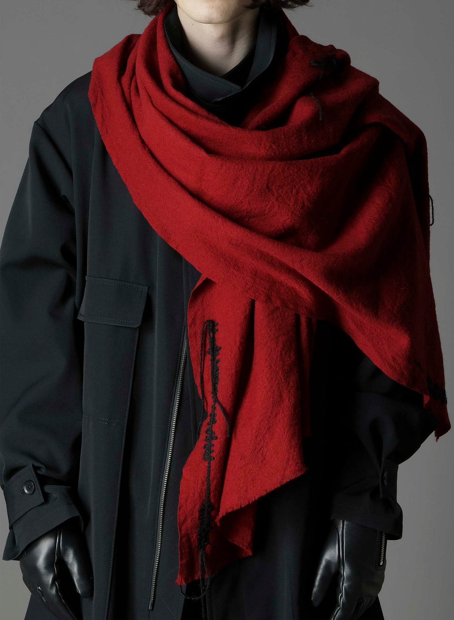 TETANY WOOL HAND STITCH SCARF