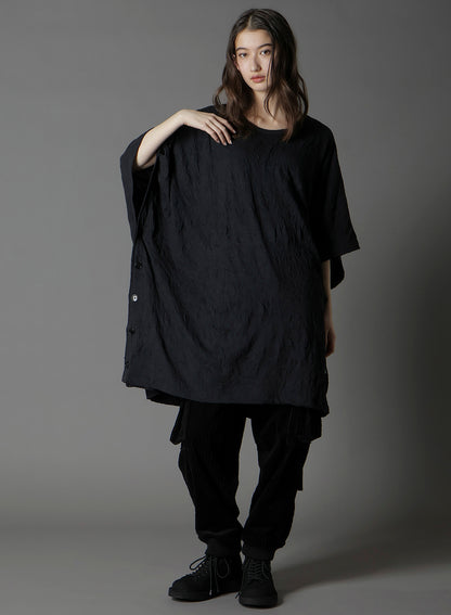 CATHC WASHER WRINKLE JERSEY SIDE BUTTON SHORT SLEEVED T-SHIRT