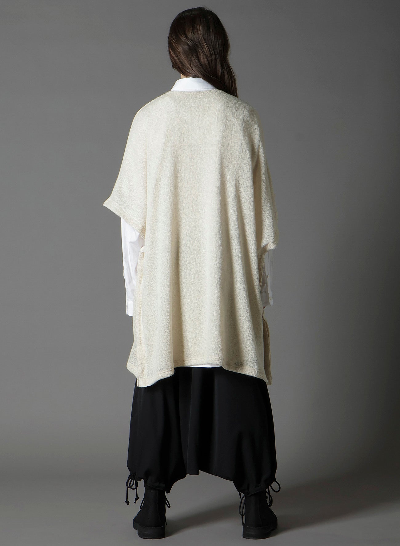 SPIDER WEB KNIT SIDE BUTTON SHORT SLEEVED T-SHIRT