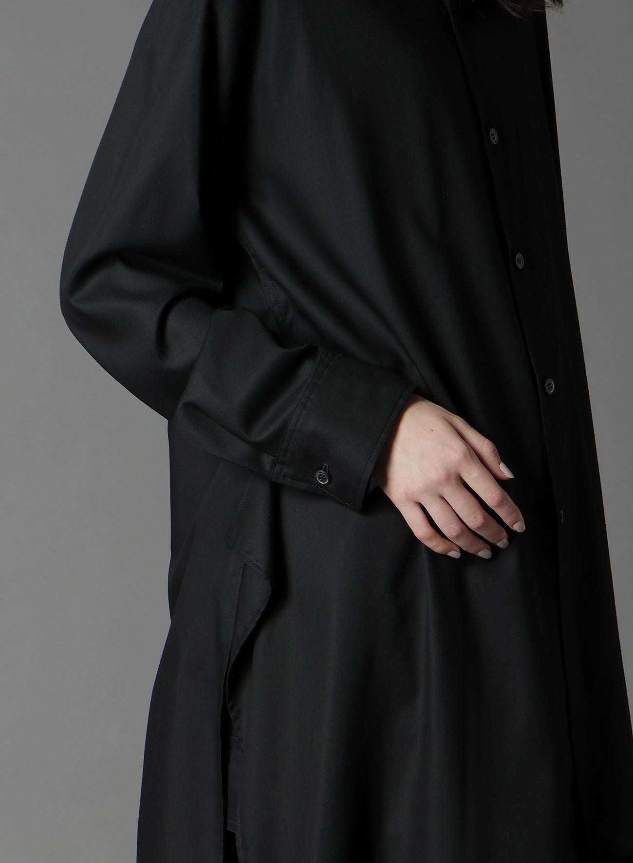 TR VIYELLA ASYMMETERY SHIRT