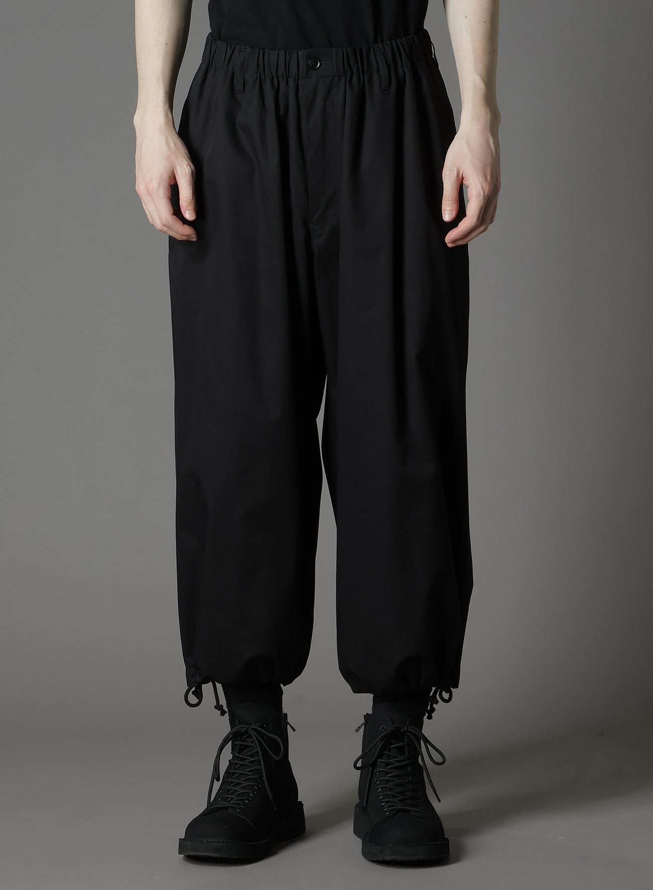 CM32BURBERRY BALLOON PANTS
