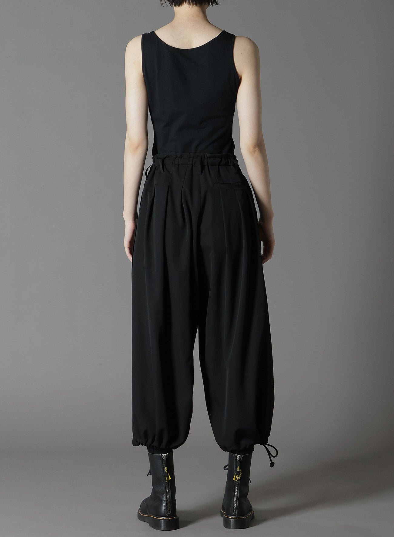 WOOL GABARDINE BALLOON PANTS