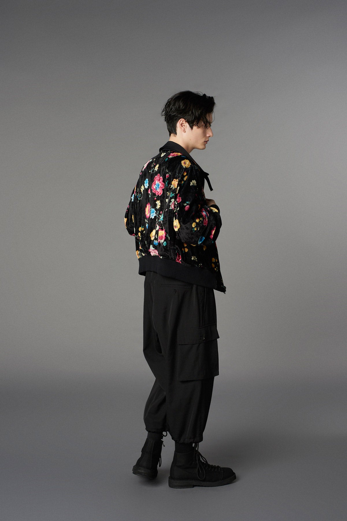 【1/17 10:00(JST) Release】RAYON VELVET CHINESE FLOWER+NY SWITCHING MATERIAL BLOUSON