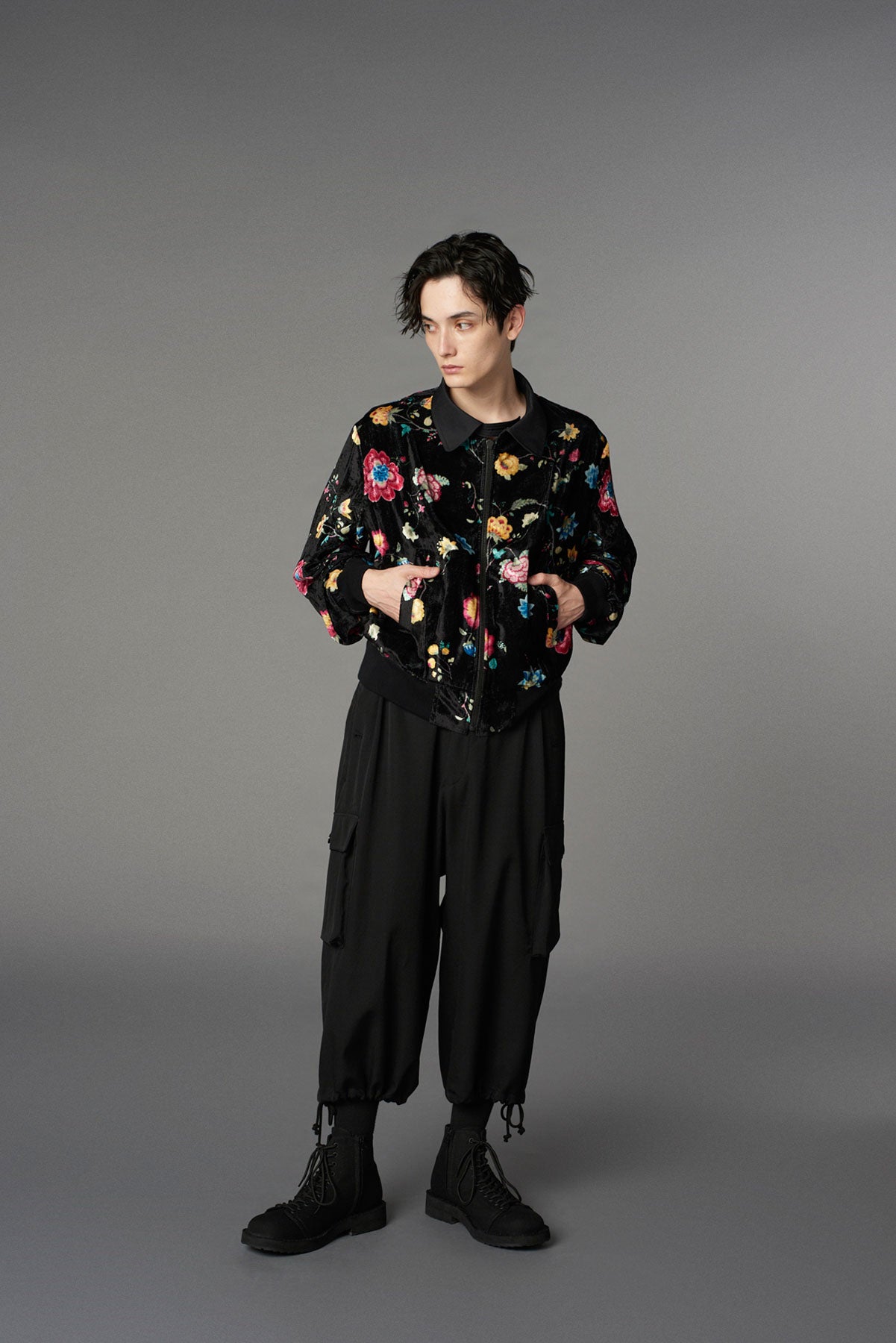 【1/17 10:00(JST) Release】RAYON VELVET CHINESE FLOWER+NY SWITCHING MATERIAL BLOUSON