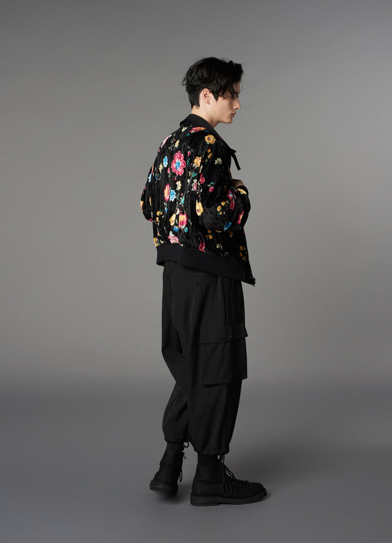 【1/17 10:00(JST) Release】RAYON VELVET CHINESE FLOWER+NY SWITCHING MATERIAL BLOUSON