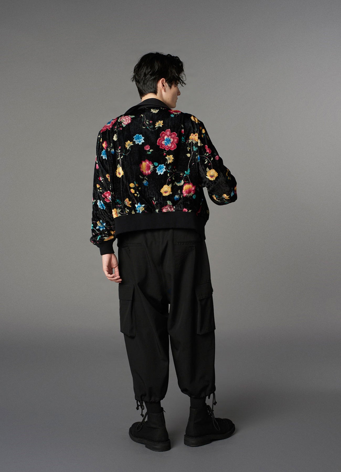 【1/17 10:00(JST) Release】RAYON VELVET CHINESE FLOWER+NY SWITCHING MATERIAL BLOUSON