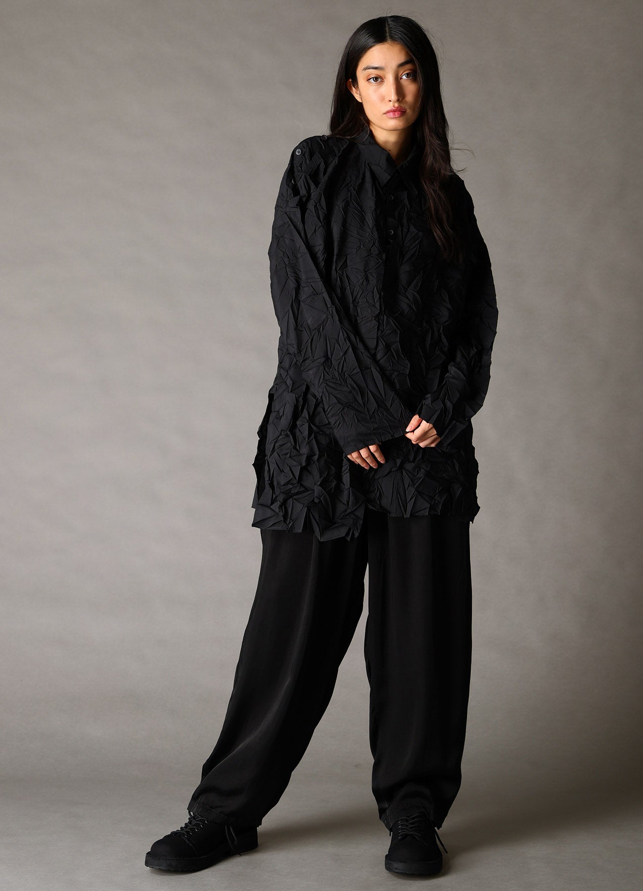 CRUSHED FABRIC DATCHED DOLMAN SHIRT – THE SHOP YOHJI YAMAMOTO