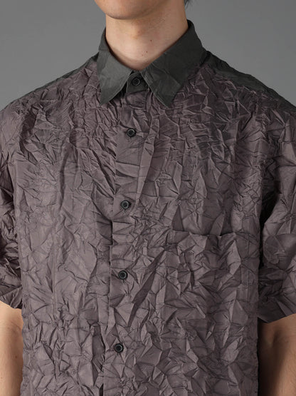 CRUSHED FABRIC SHORT SLEEVE SHIRT