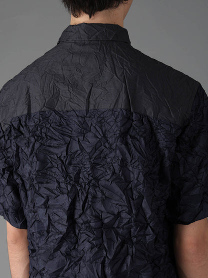 CRUSHED FABRIC SHORT SLEEVE SHIRT