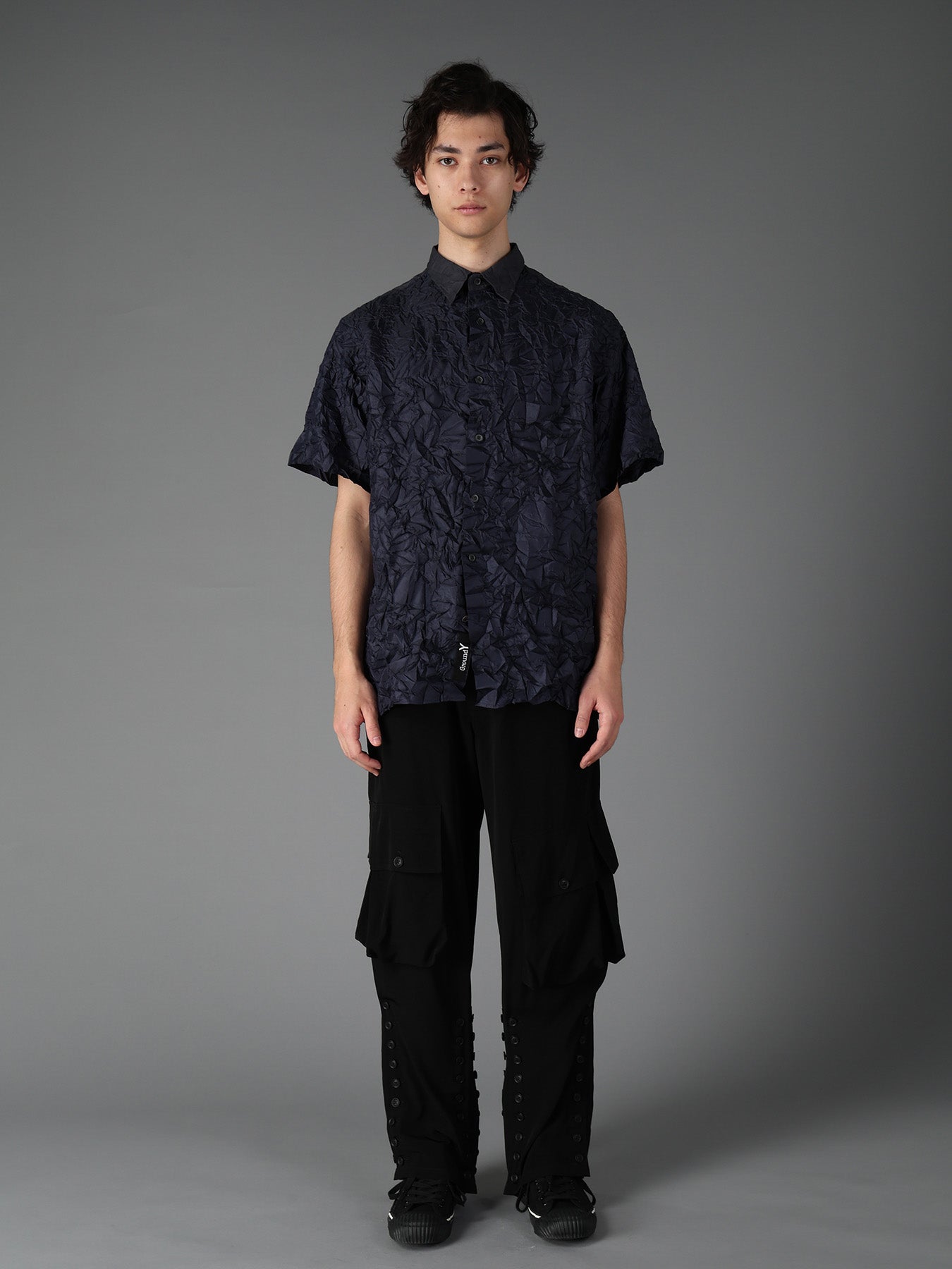 CRUSHED FABRIC SHORT SLEEVE SHIRT