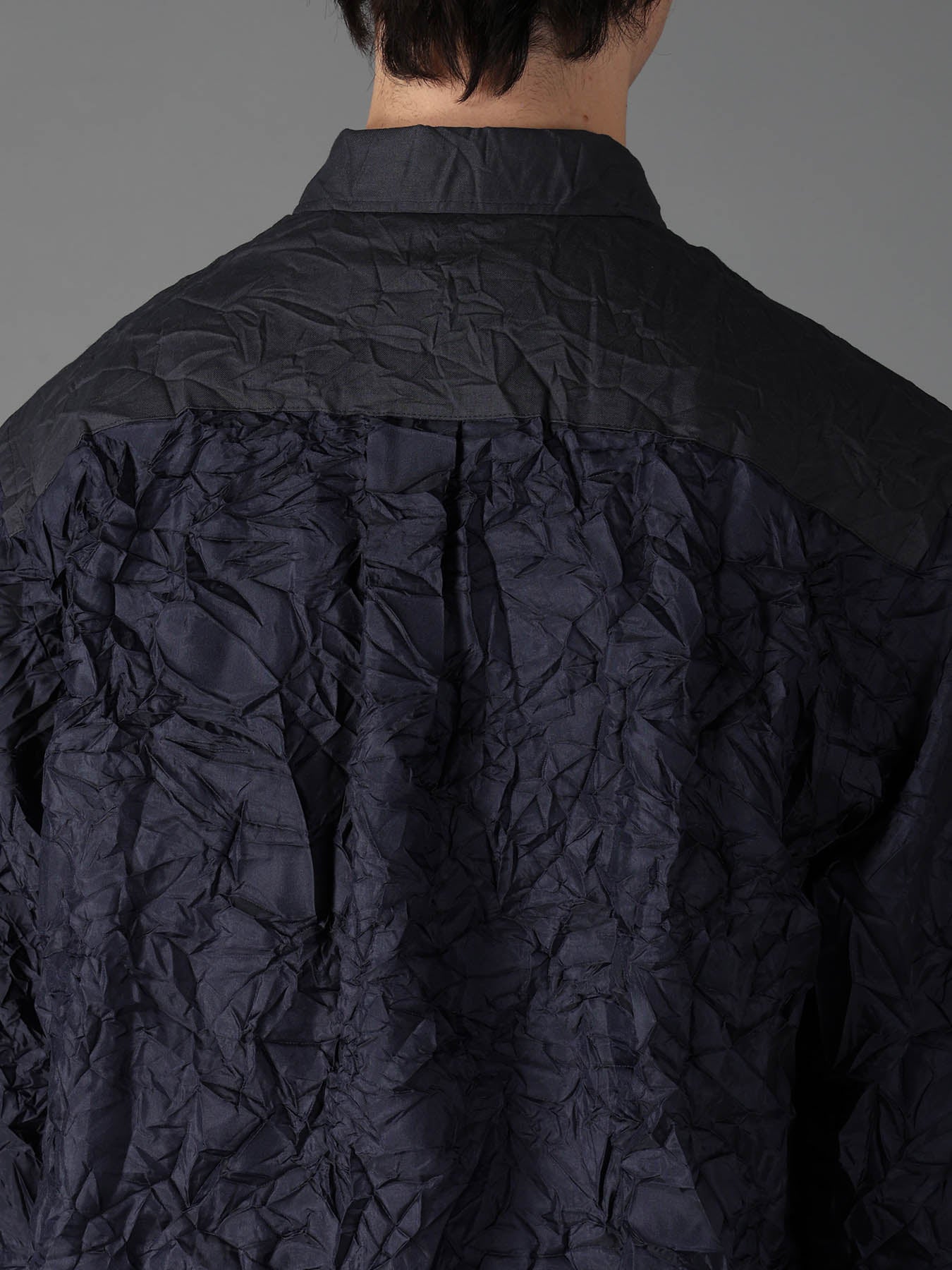 CRUSHED FABRIC LONG SLEEVE SHIRT