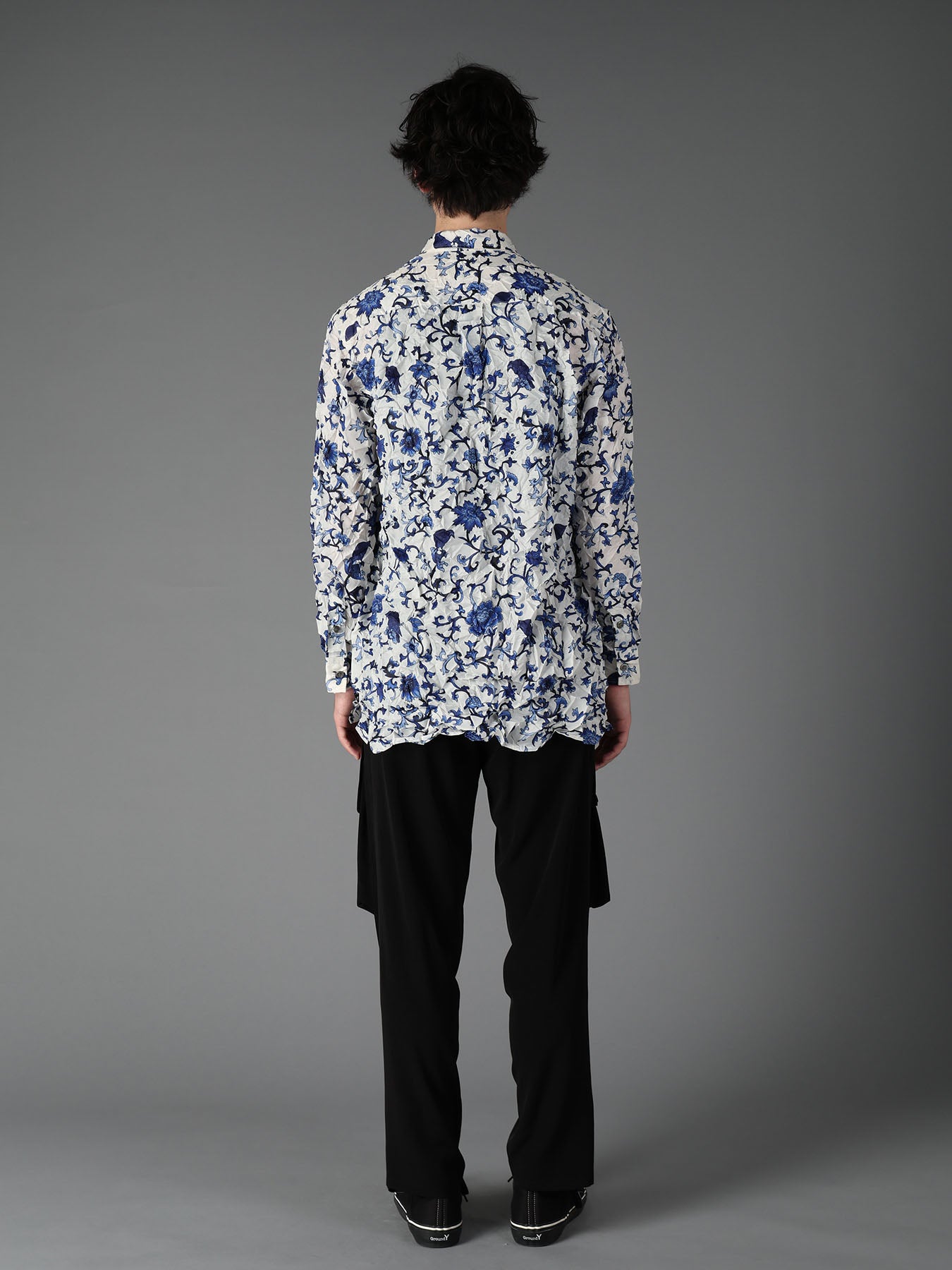 CRUSHED FABRIC BOTANICAL ARABESQUE PRINT SHIRT