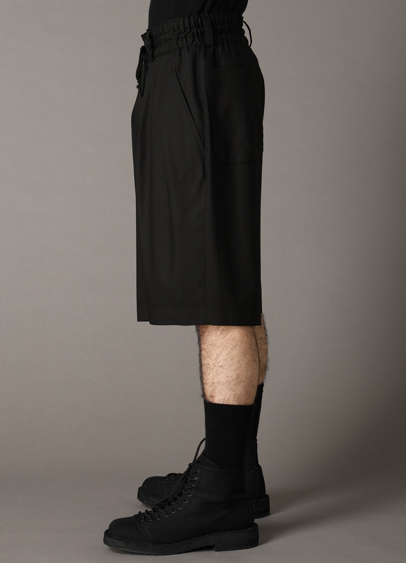 TR TWILL TWO TUCK SHORT PANTS – THE SHOP YOHJI YAMAMOTO