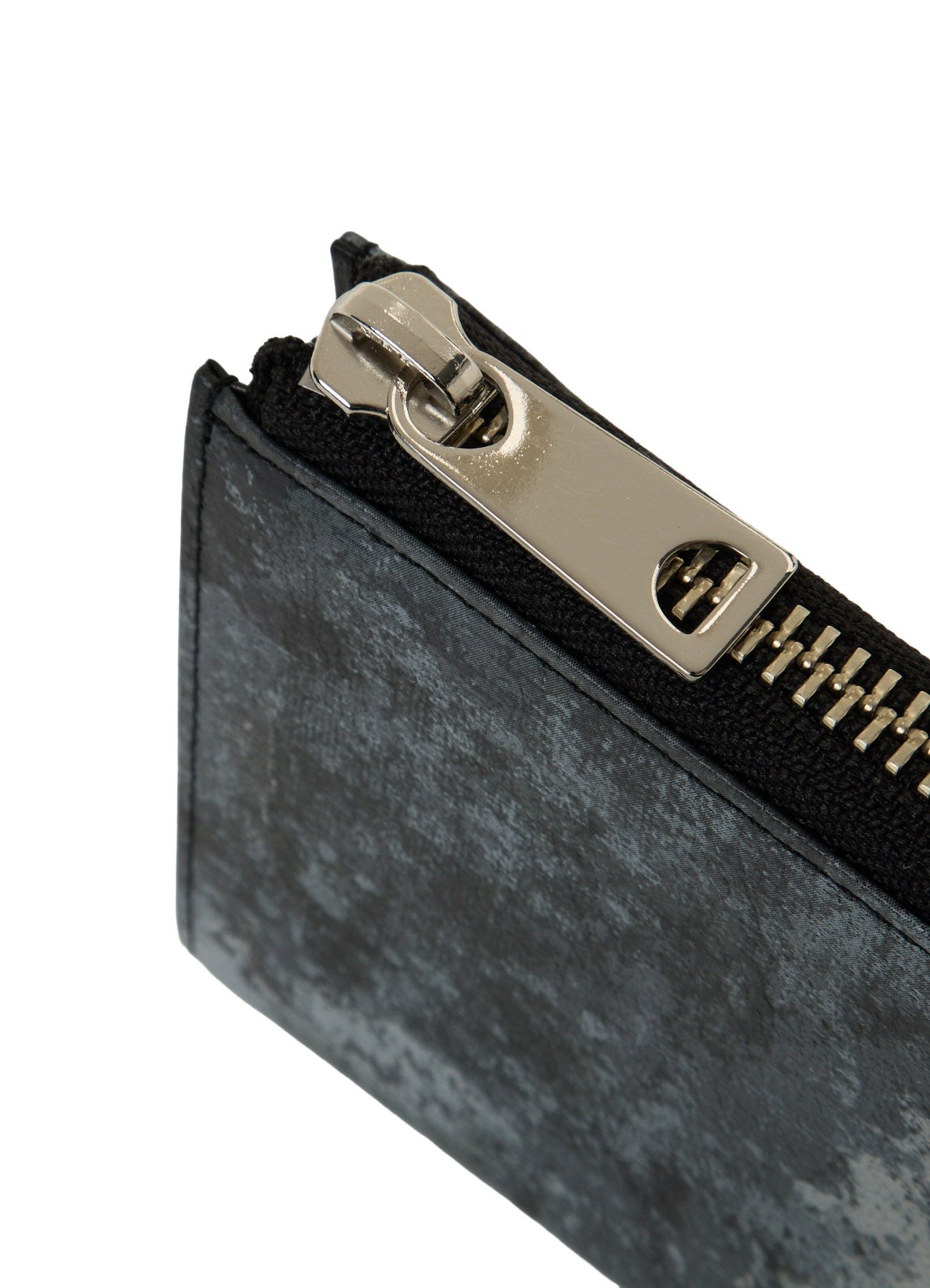 PRINTED LEATHER L-ZIP WALLET