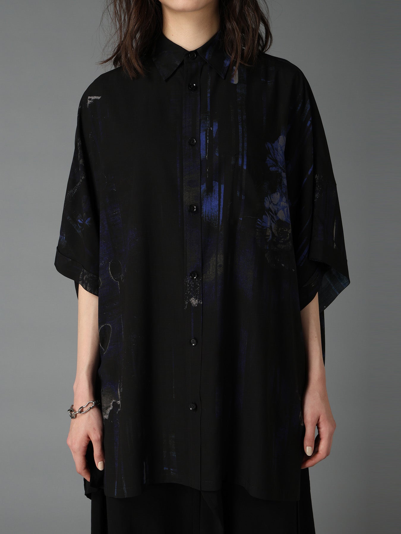 RAYON FLORAL STRIPED FRONT DOLMAN BIG SHIRT