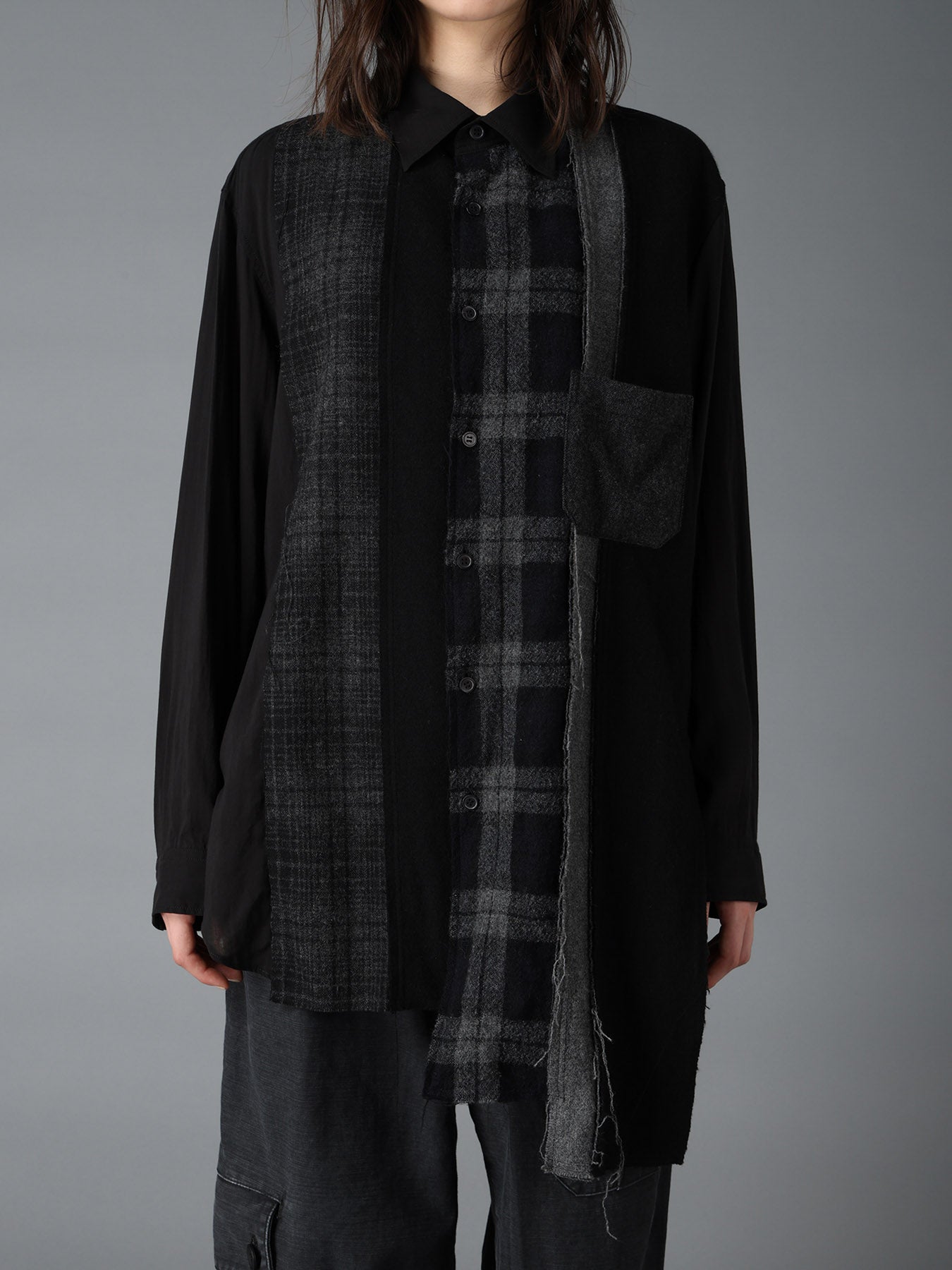 SWITCHING MATERIAL FRONT PANEL SHIRT