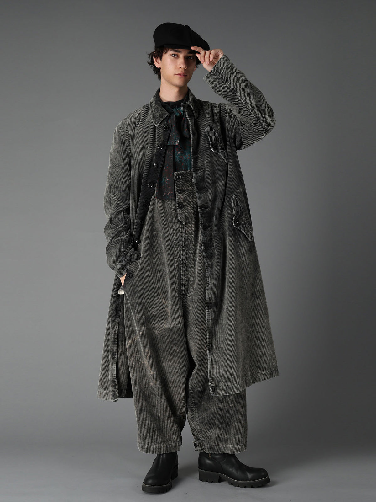 SULFUR-DYED CORDUROY CHEMICAL-BLEACH LONG COAT