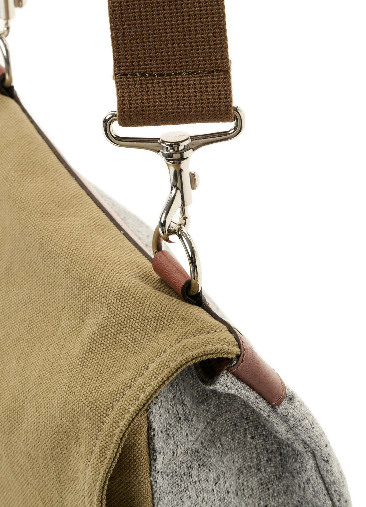 NO.8 CANVAS BIO FINISHED BREAD SHOULDER BAG
