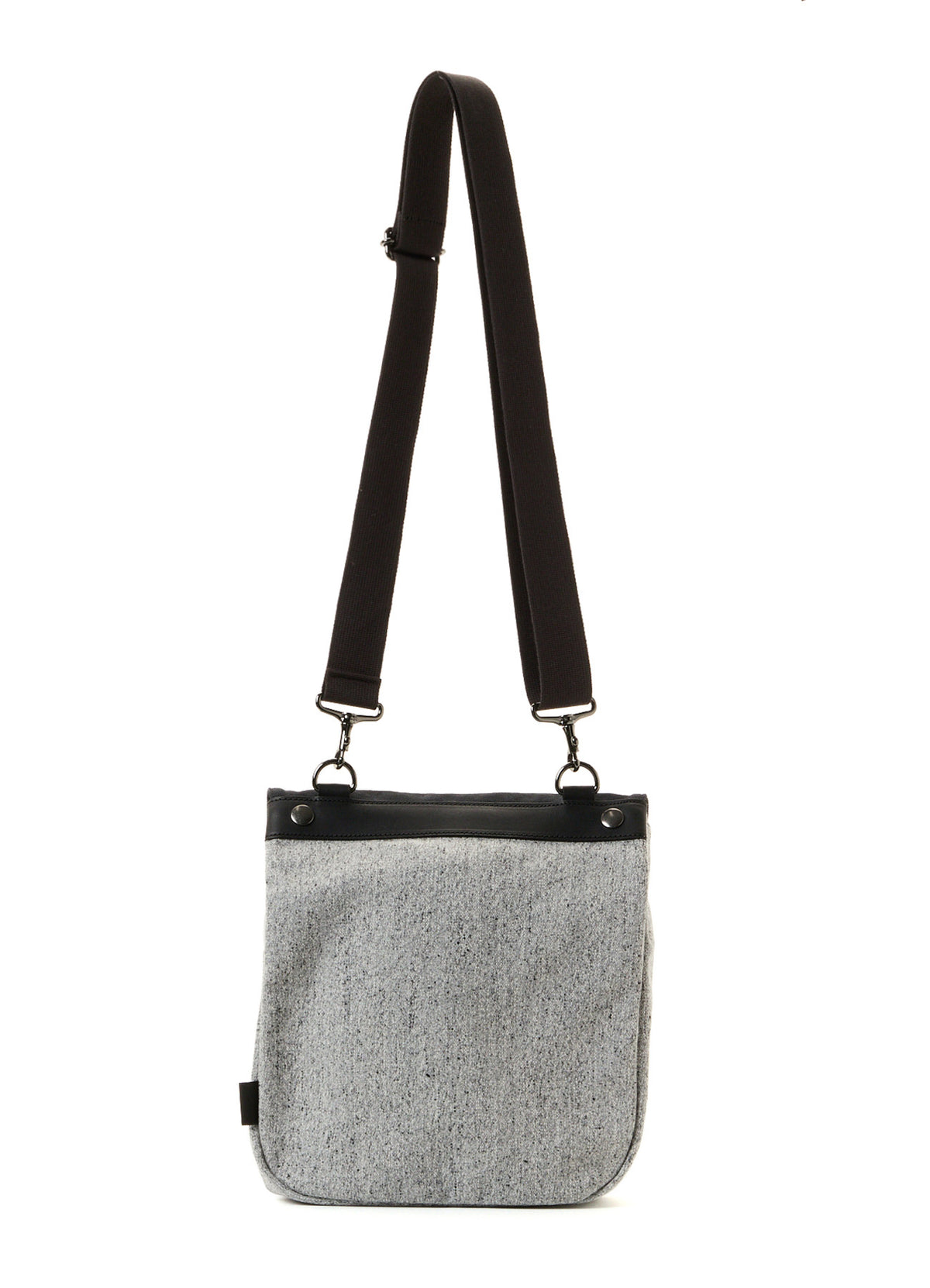 NO.8 CANVAS BIO FINISHED BREAD SHOULDER BAG