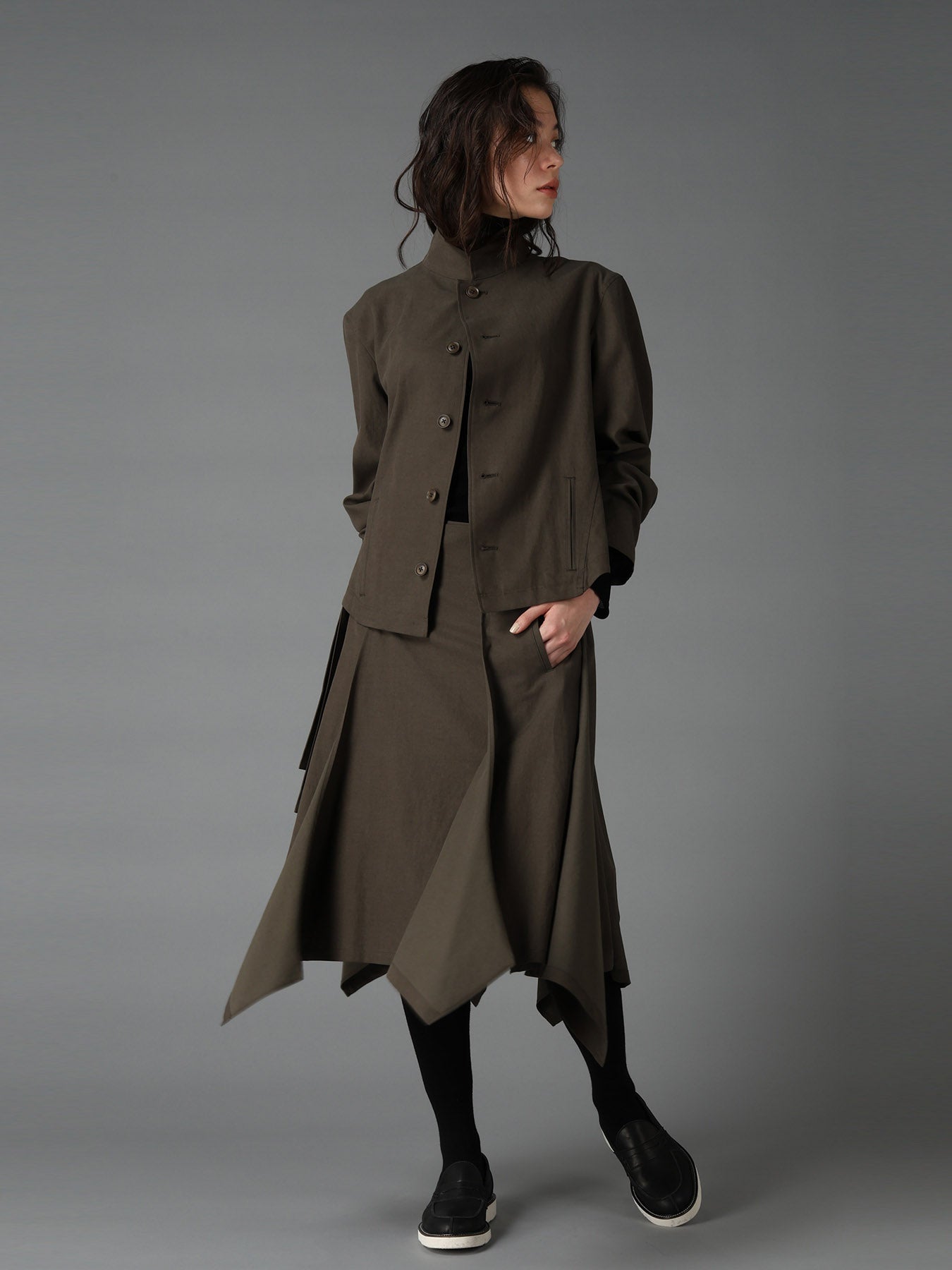 CELLULOSE COTTON BIO TWILL FRONT DROP SHORT JACKET