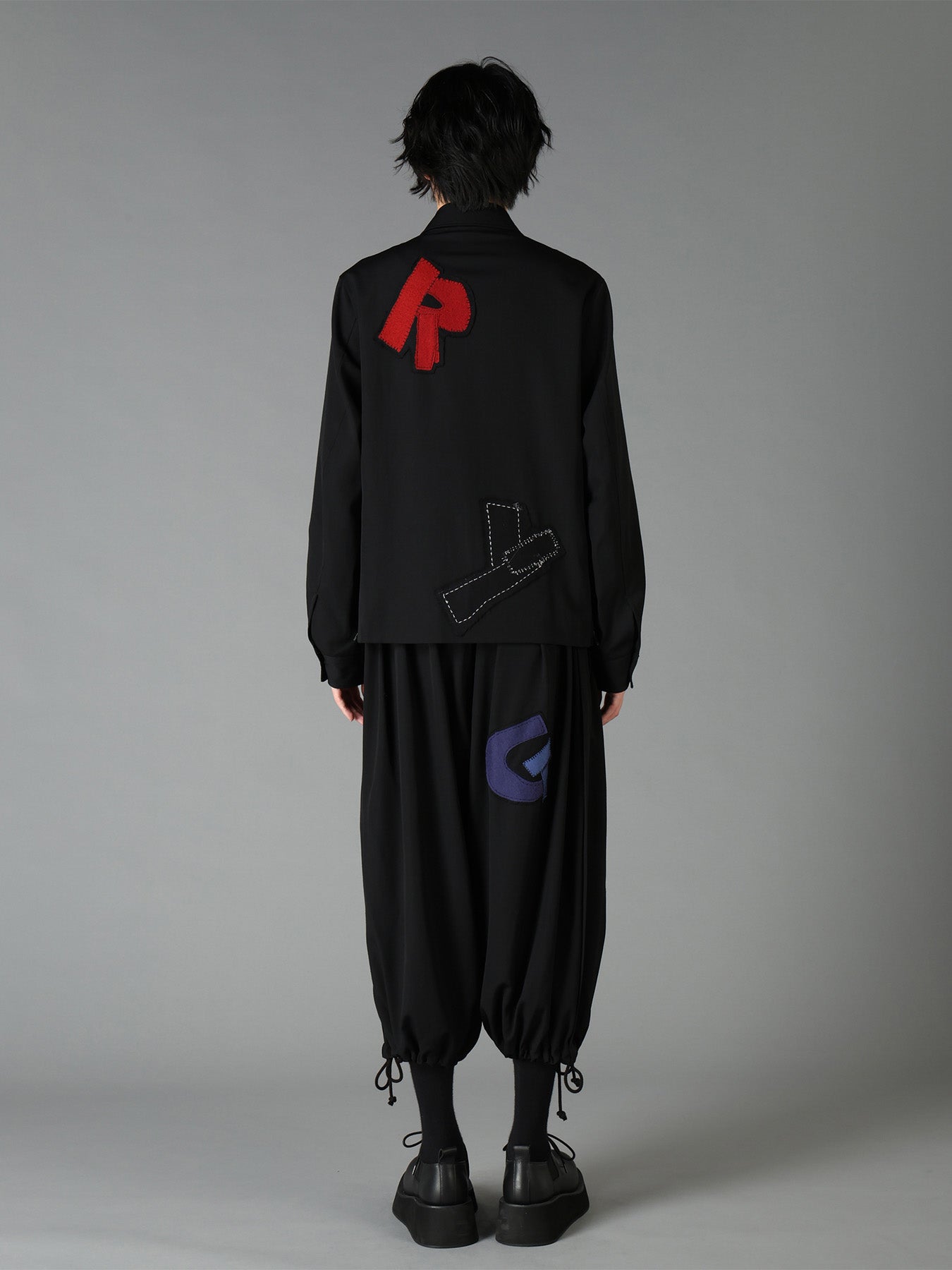WOOL GABARDINE APPLIQUE ZIP JACKET