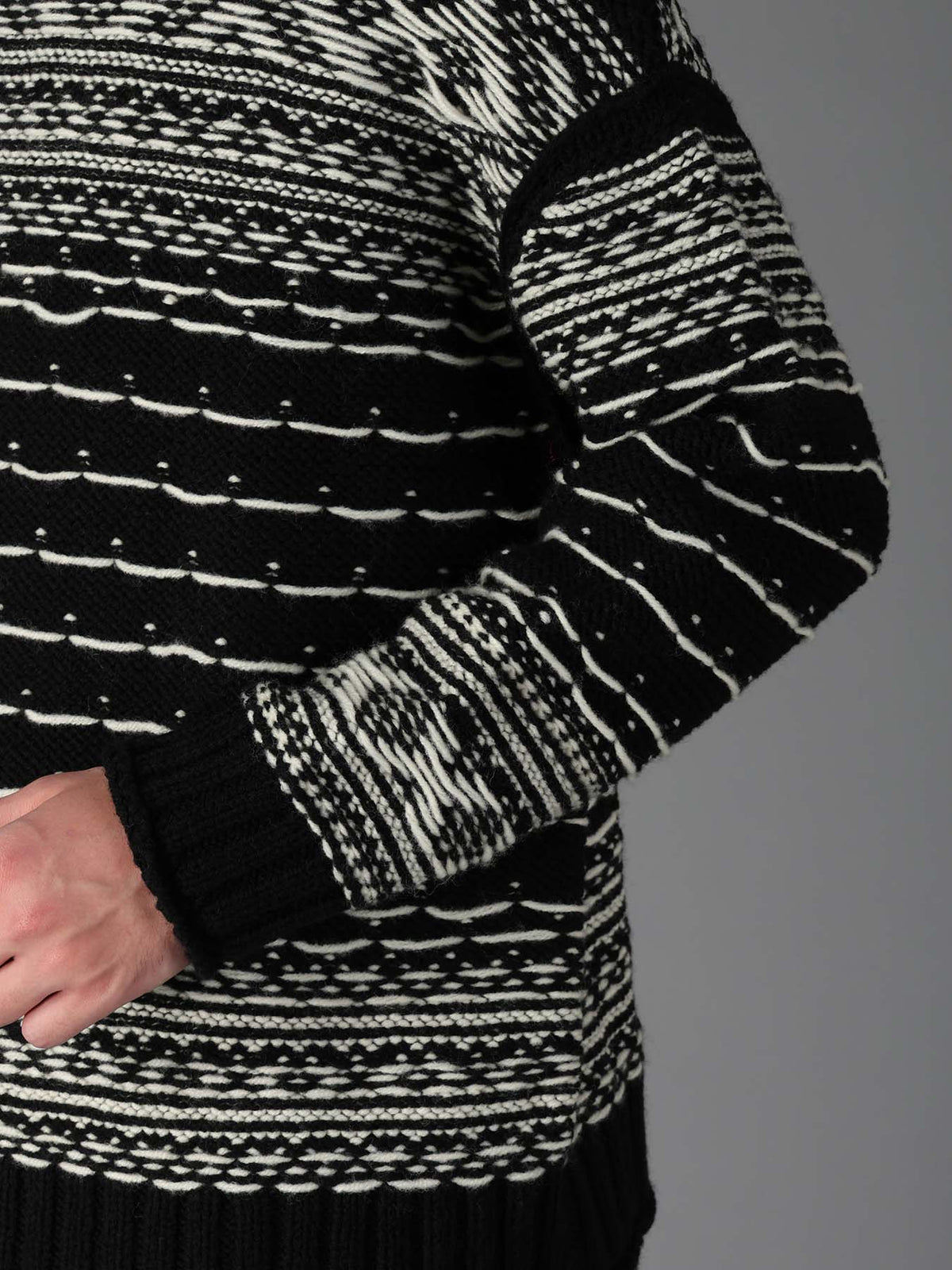 BULKY REVERSE JACQUARD BIG PULLOVER KNIT