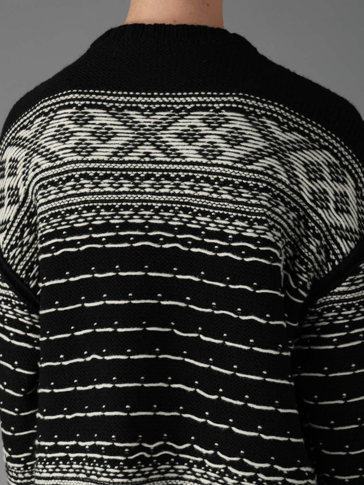 BULKY REVERSE JACQUARD BIG PULLOVER KNIT