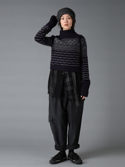 BULKY REVERSE JACQUARD SHORT PULLOVER KNIT