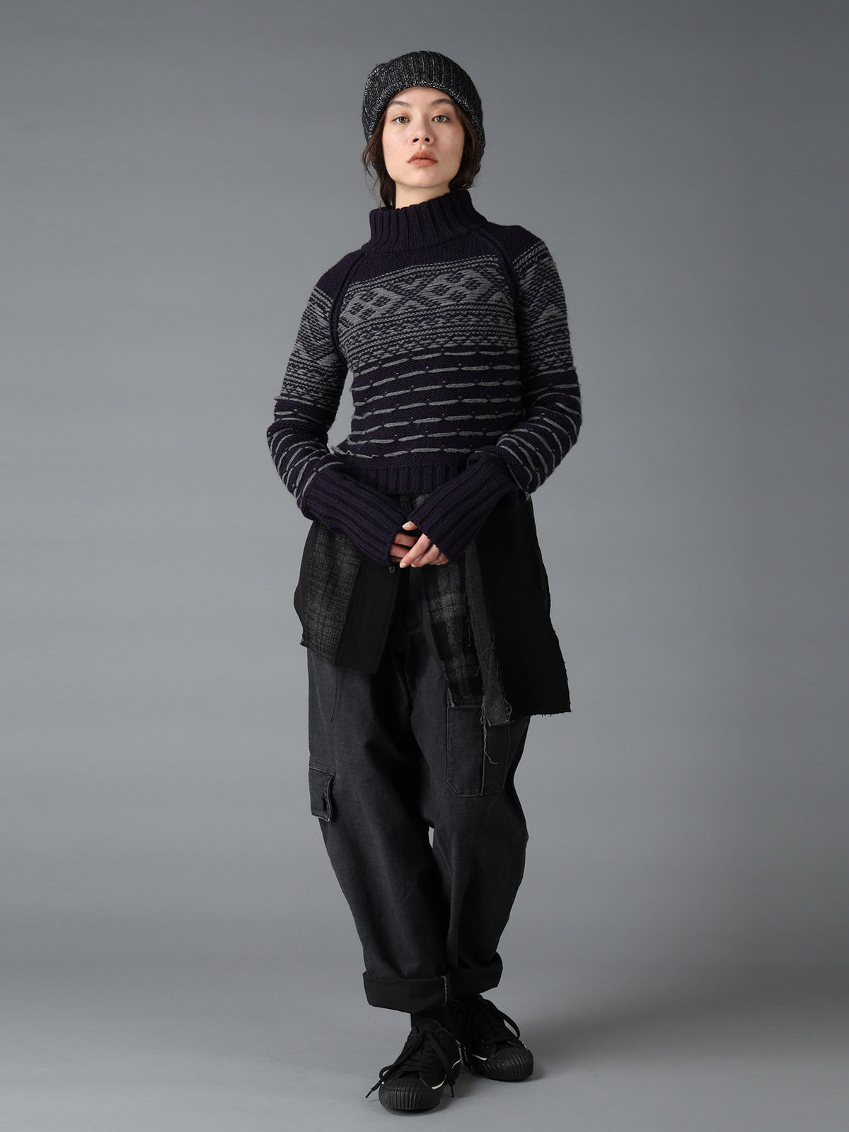 BULKY REVERSE JACQUARD SHORT PULLOVER KNIT