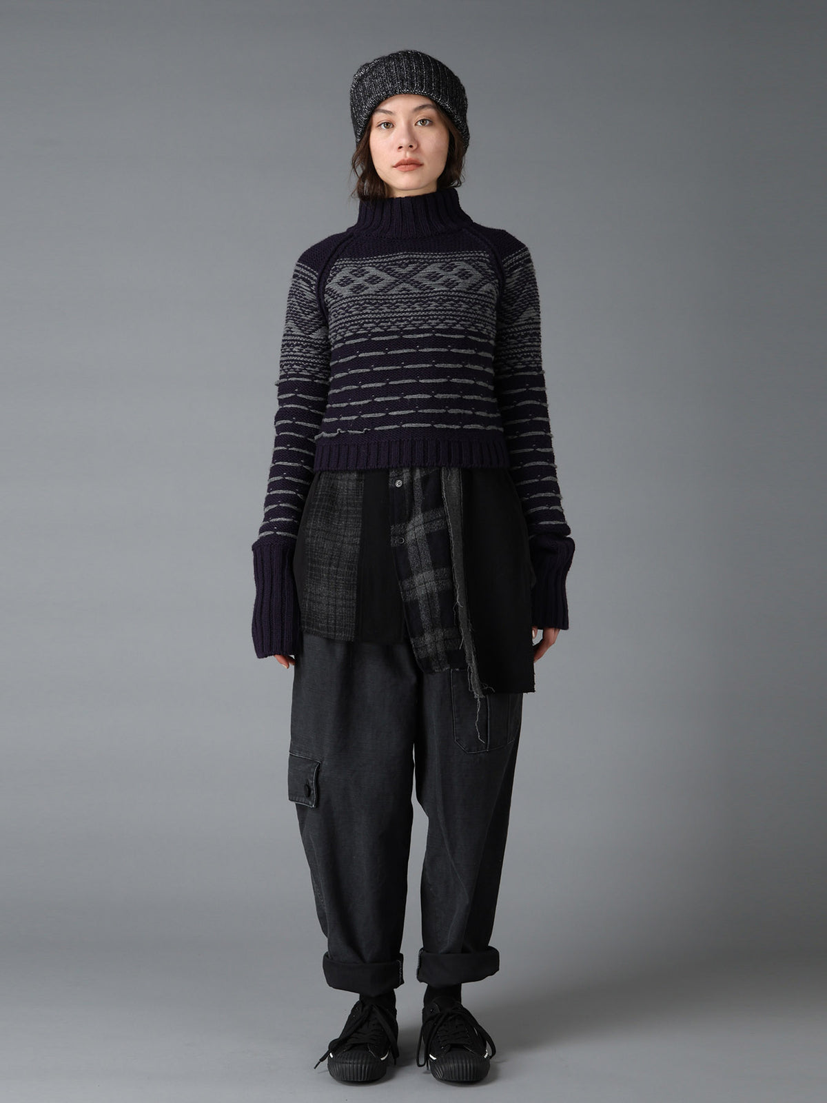 BULKY REVERSE JACQUARD SHORT PULLOVER KNIT