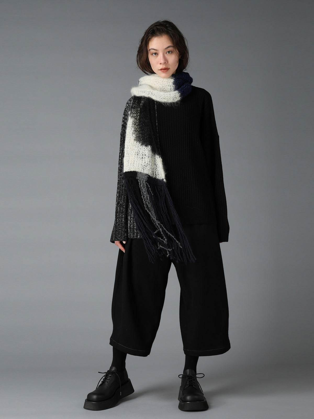 MOHAIR X BOUCLE INTARSIA KNIT SCARF