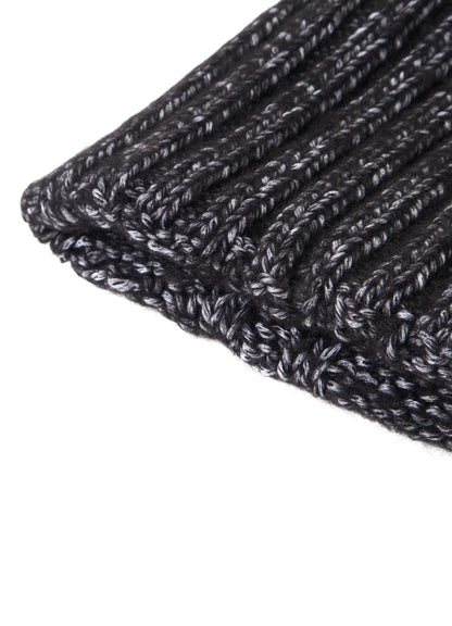 FLUFFY TUBE YARN CABLE KNIT CAP