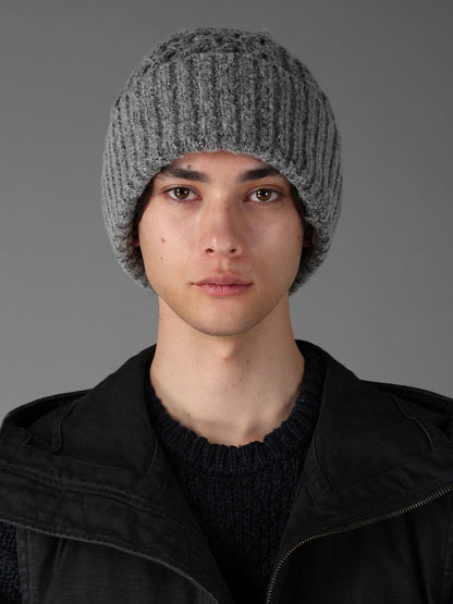 FLUFFY TUBE YARN CABLE KNIT CAP
