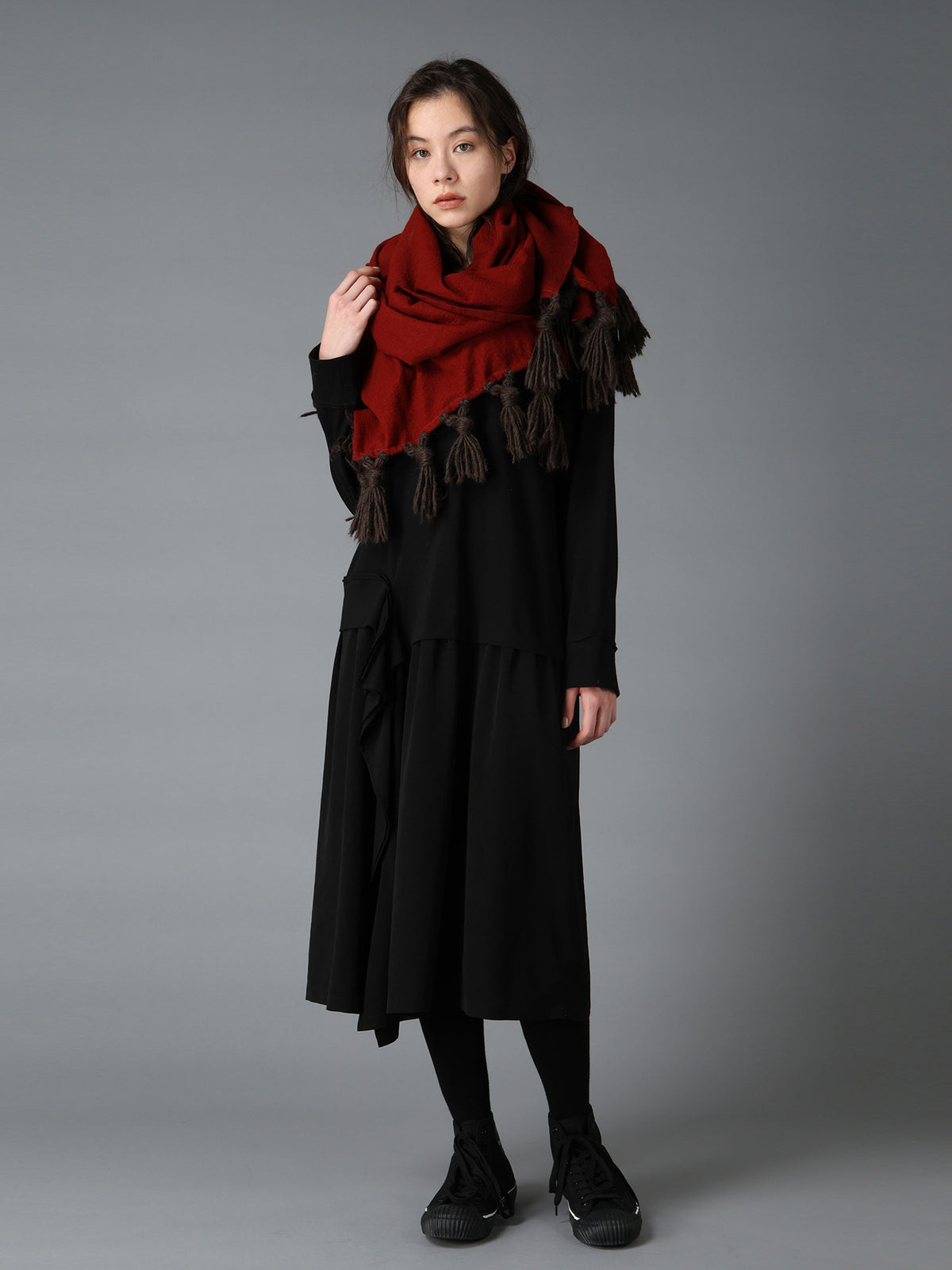 MILLING WOOL FRINGED STOLE