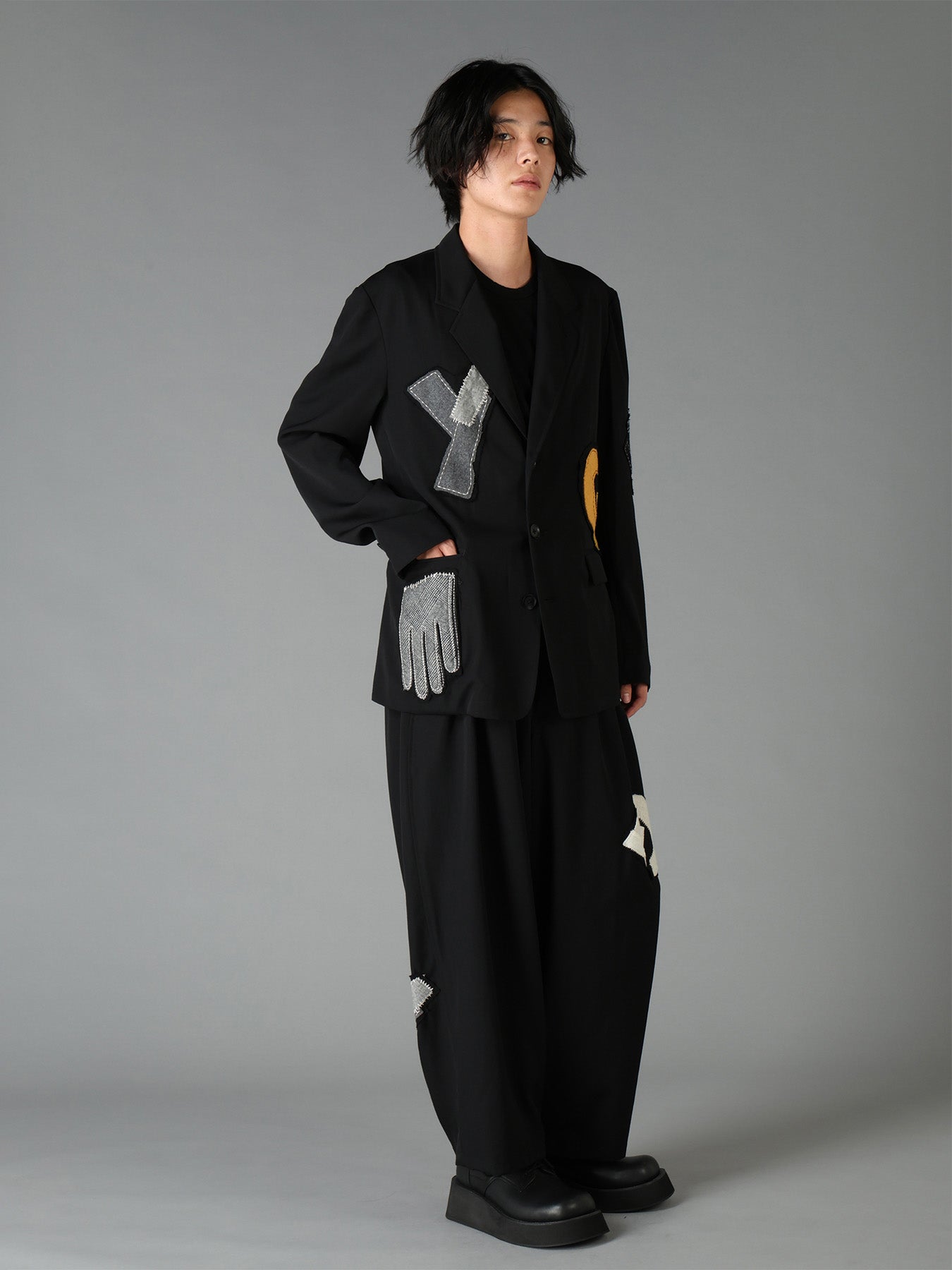 WOOL GABARDINE APPLIQUE 12 TUCK PANTS