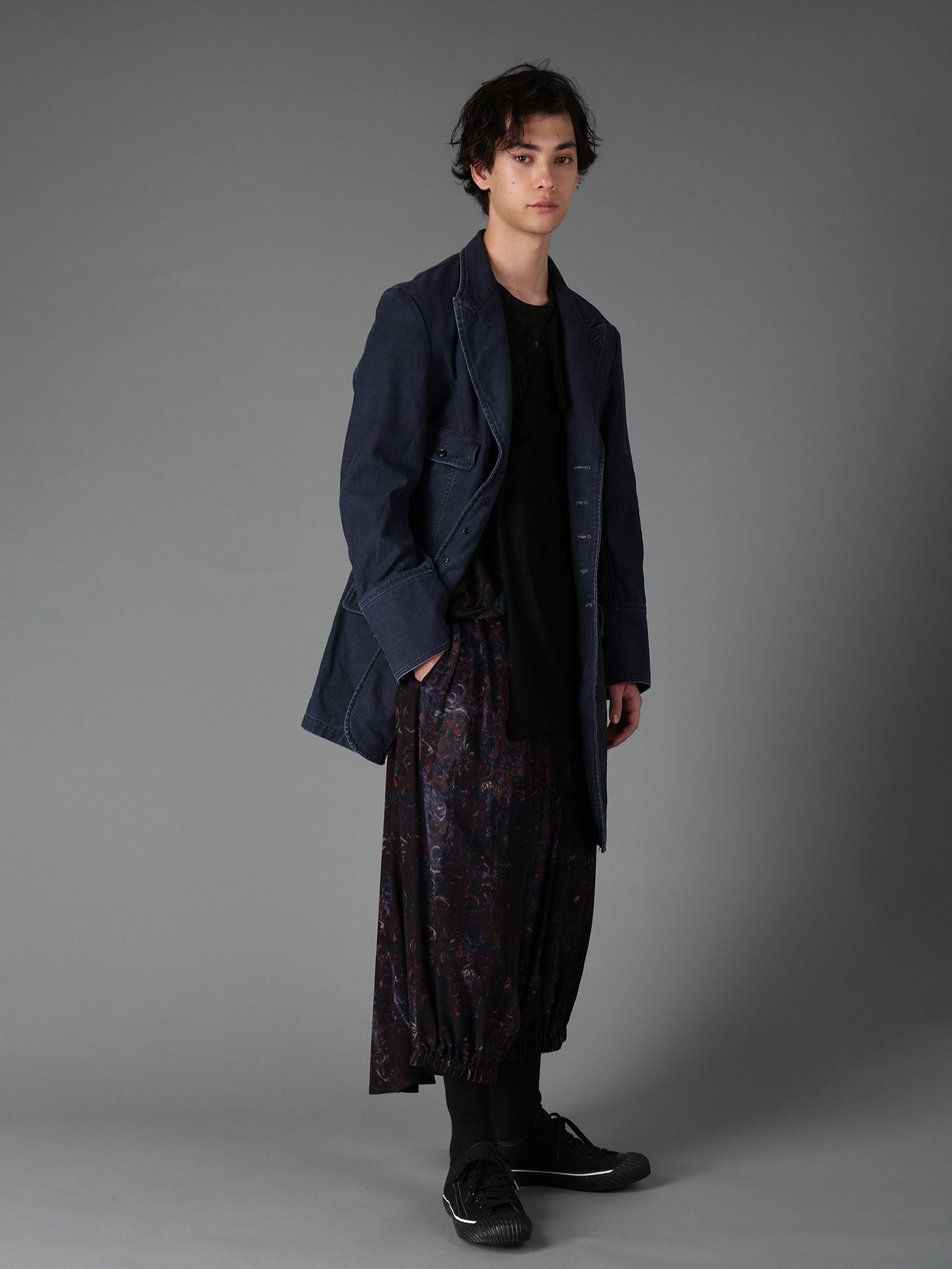RAYON PAISLEY BALLOON CROW PANTS
