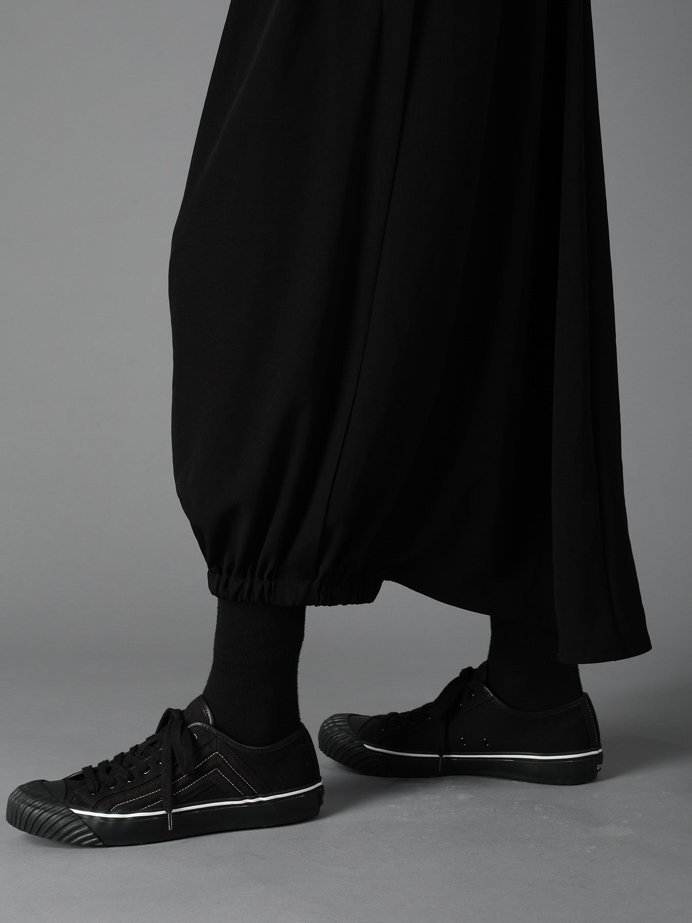 CREPE de CHINE BALLOON CROW PANTS