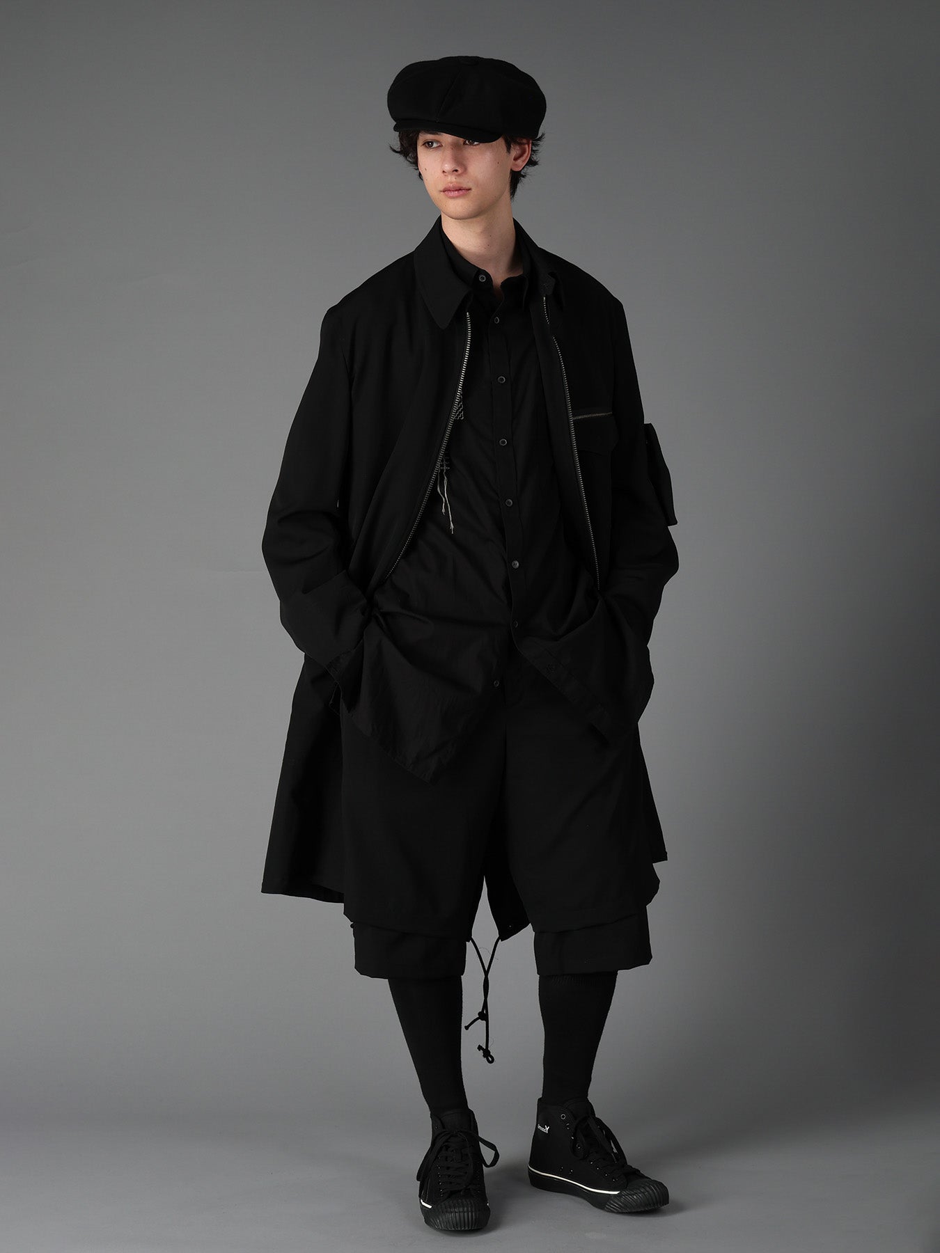 WOOL GABARDINE DOUBLE LAYER HALF PANTS
