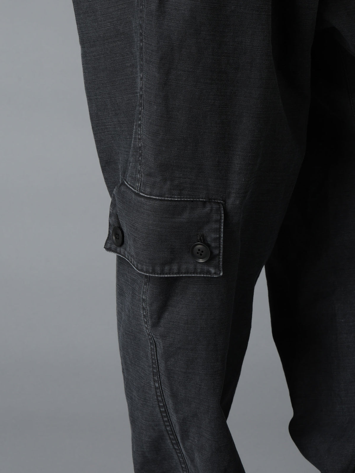 SULFUR DYED BACK SATIN POCKET SLIM PANTS