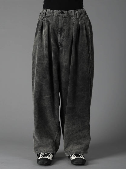 SULFUR-DYED CORDUROY CHEMICAL-BLEACH 12-TUCK PANTS