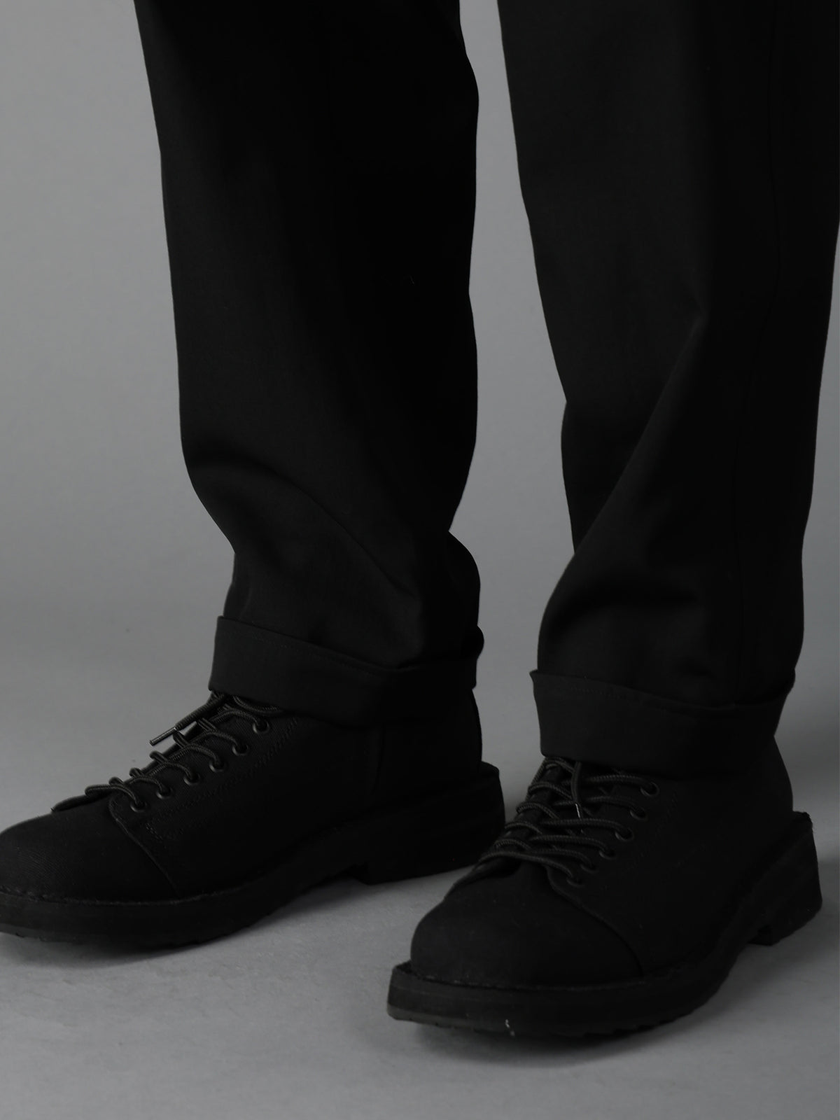 WOOL GABARDINE FLAP PANTS