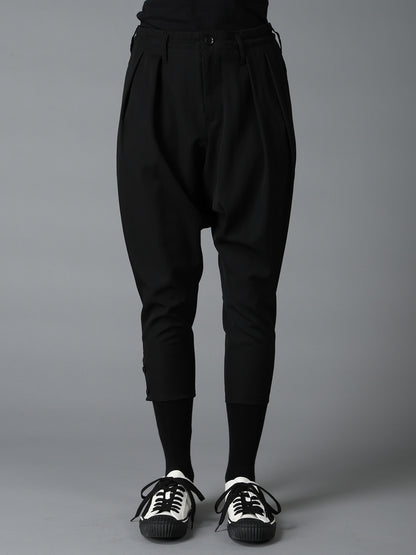 WOOL GABARDINE TAPERED PANTS