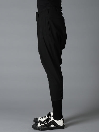 WOOL GABARDINE TAPERED PANTS