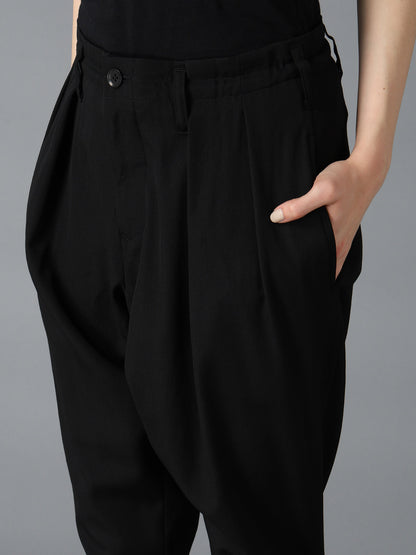 WOOL GABARDINE TAPERED PANTS