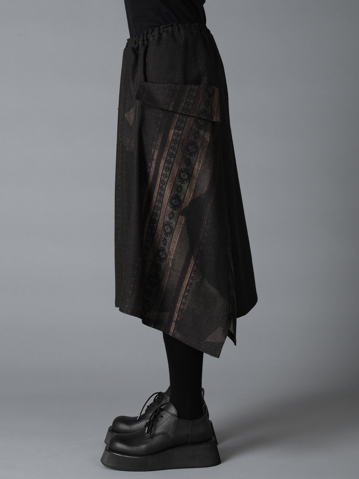 WOOL NYLON FLANNEL GREY STRIPE LEFT DROP SKIRT