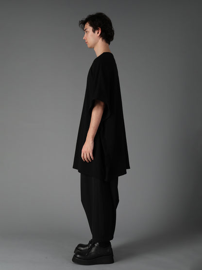 AIRY FEATHERY SIDE-BUTTON OVERSIZED SHORT-SLEEVE T-SHIRT