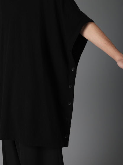AIRY FEATHERY SIDE-BUTTON OVERSIZED SHORT-SLEEVE T-SHIRT