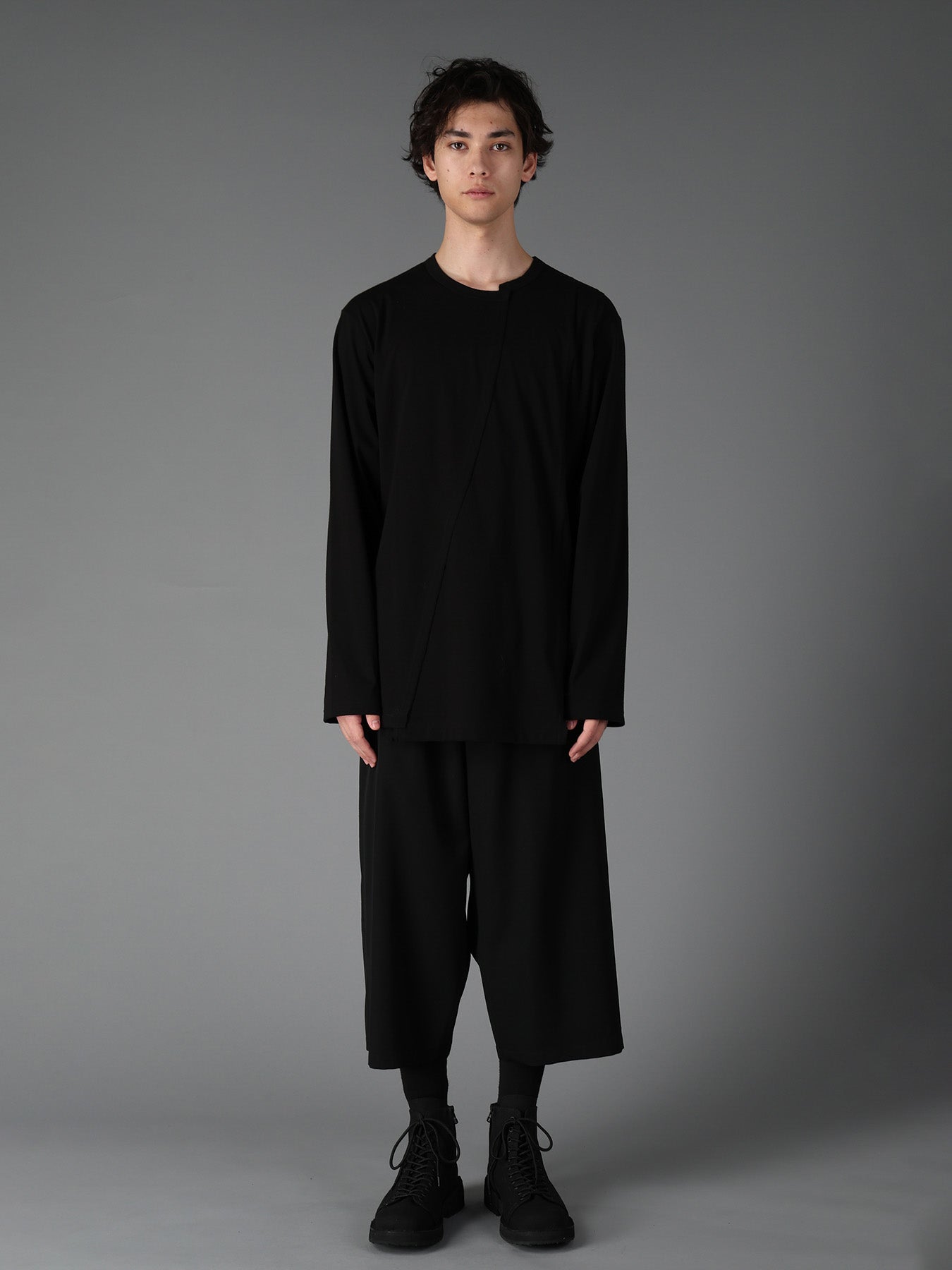 COTTON JERSEY CUT-OFF LONG SLEEVED T