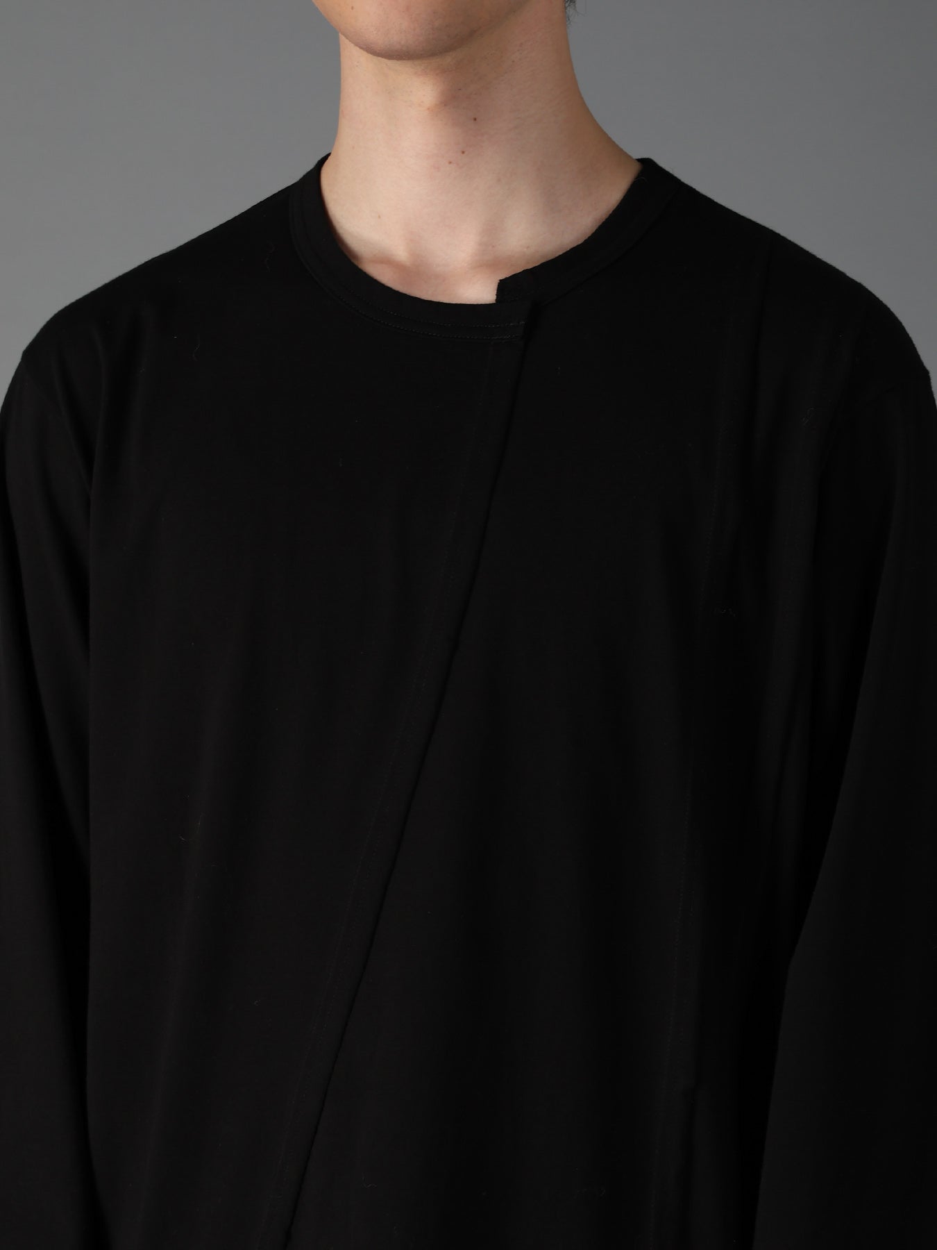 COTTON JERSEY CUT-OFF LONG SLEEVED T