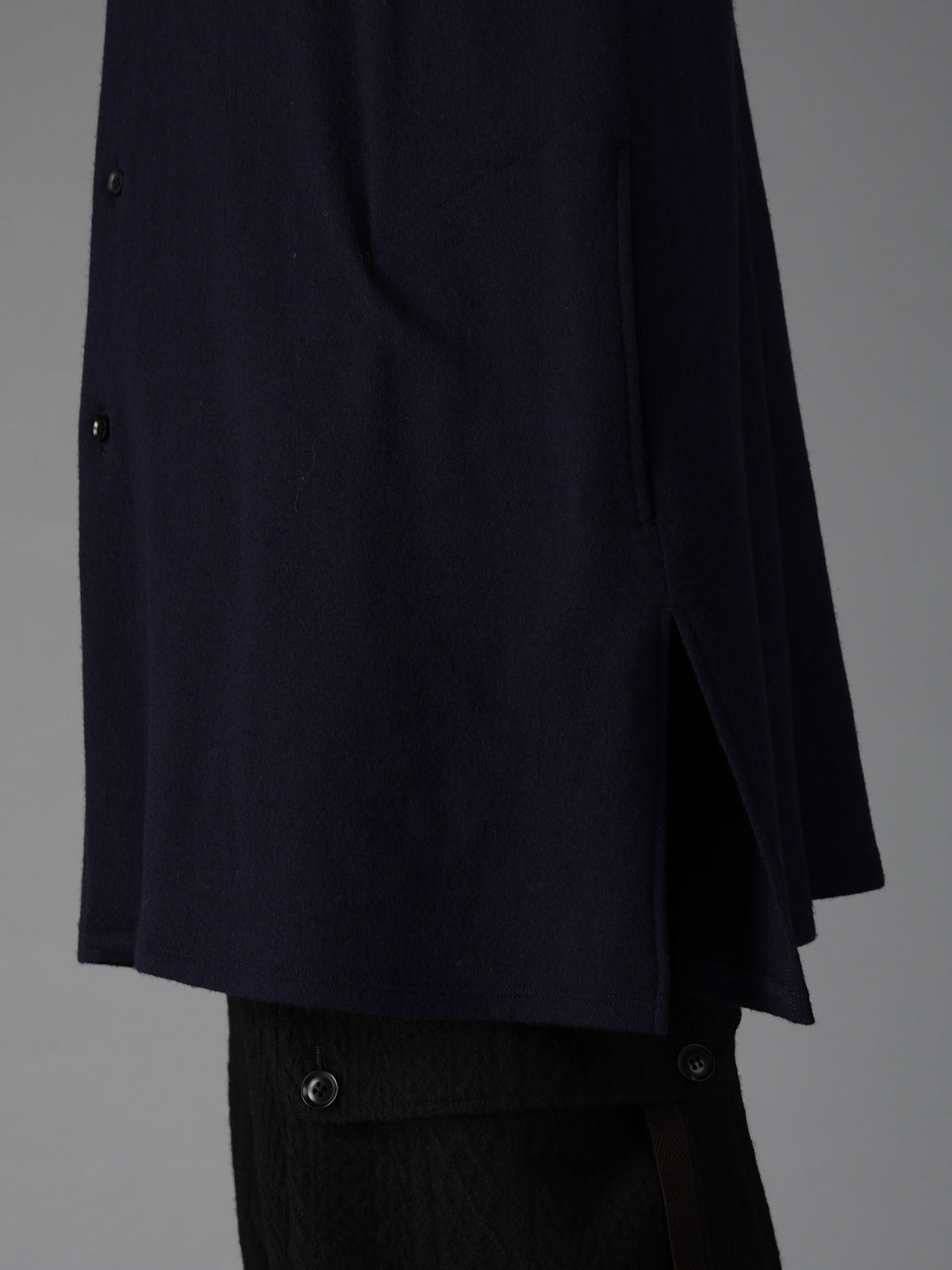 AIRY FEATHERY DOLMAN SLEEVE T-SHIRT
